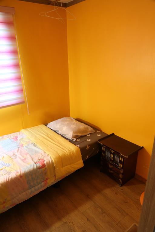 Feliz Guesthouse, Station Hostel